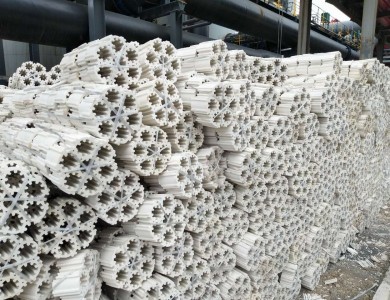 嘉峪关某焦化厂轻瓷填料安装